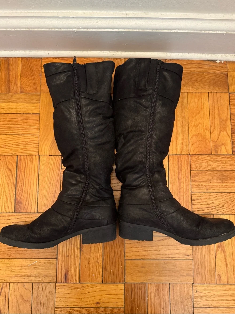 Baretraps Women’s Black Knee-High Buckle Boots - Classic Everyday Style